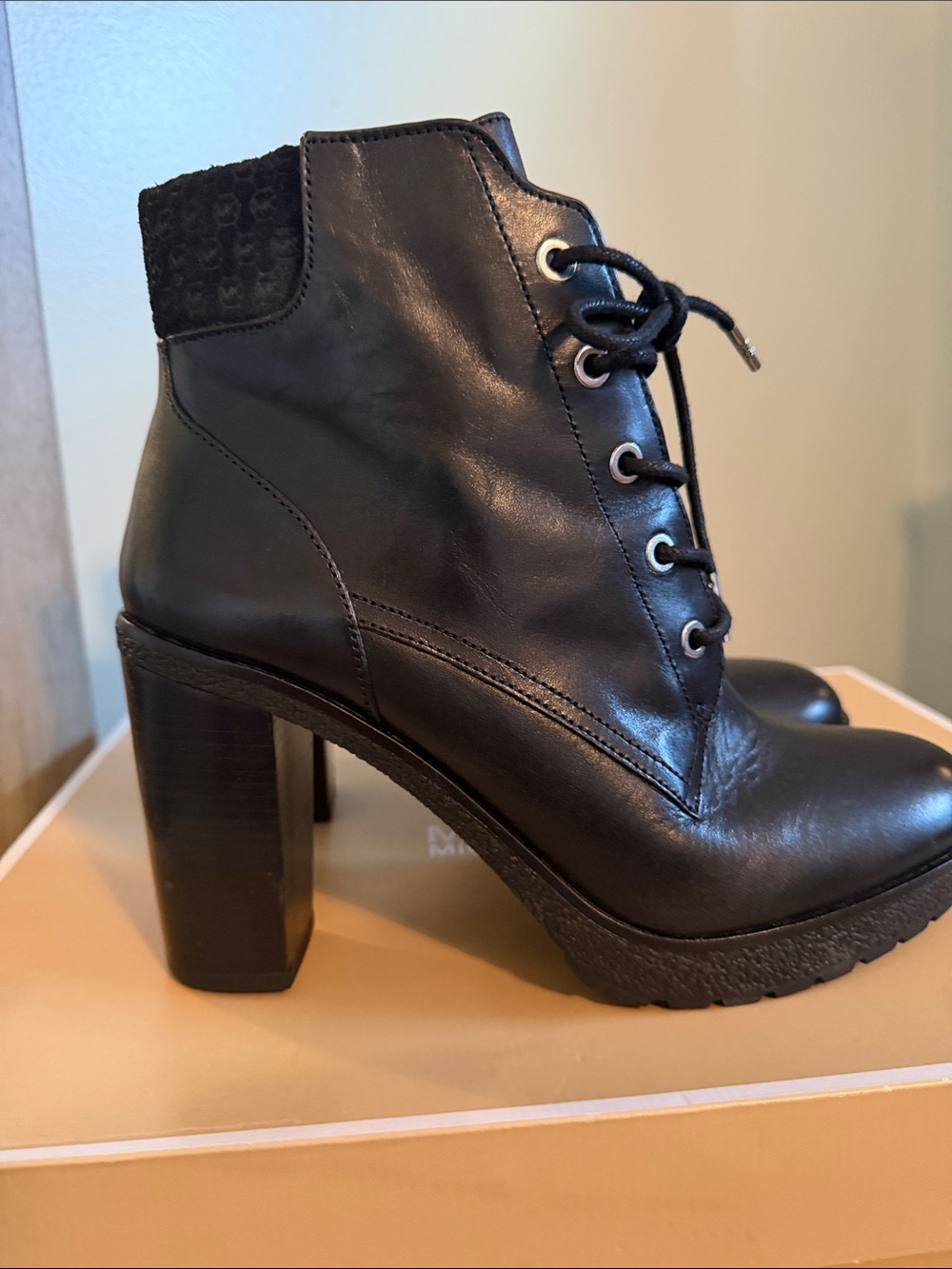 Michael Kors Black Lace-Up Leather Block Heel Ankle Boots